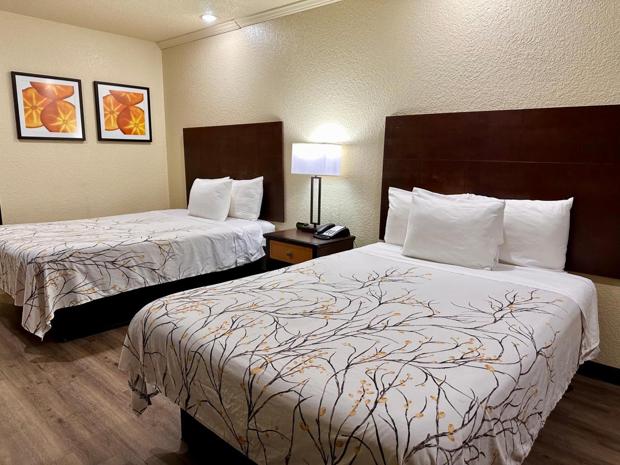 Travelers Inn Elizabeth City Eksteriør billede